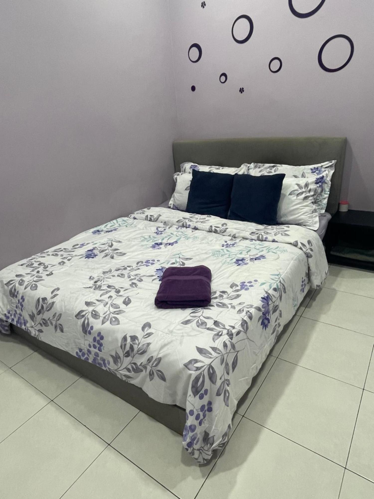 קמרון היילנדס Cameron Lavender Homestay מראה חיצוני תמונה